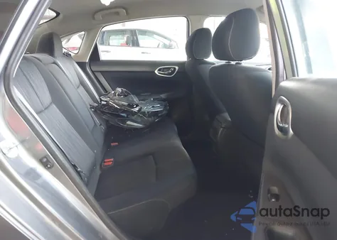 2018 Nissan Sentra Sv z USA, uszkodzony, nr VIN 3N1AB7AP2JL628457